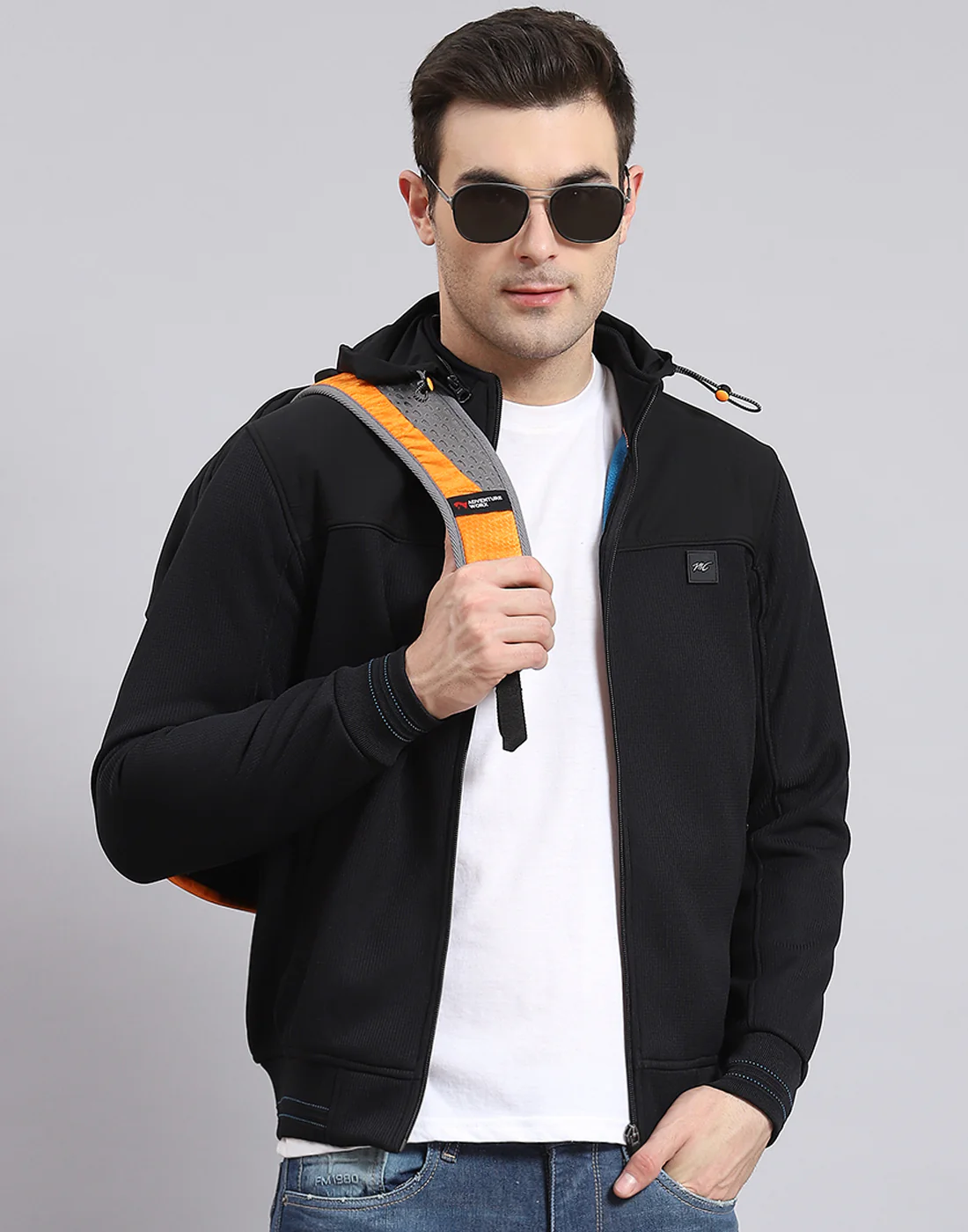 Men Black Solid Hooded Full Sleeve Sweatshirt - Image 2