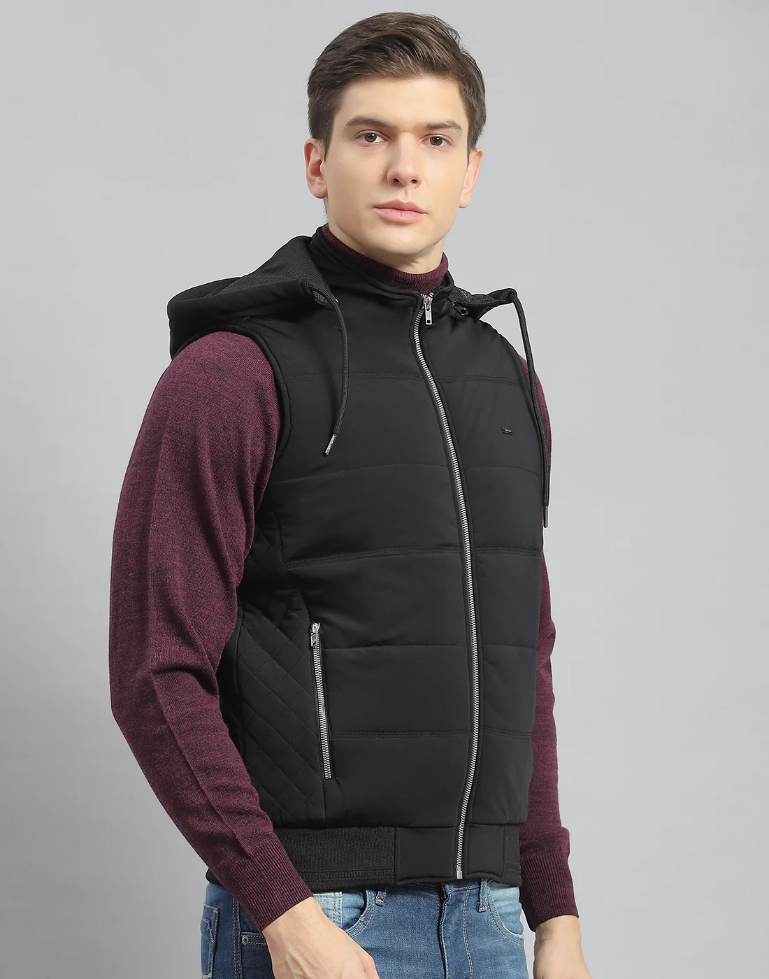 Men Black Solid Hooded Sleeveless Jacket - Image 4