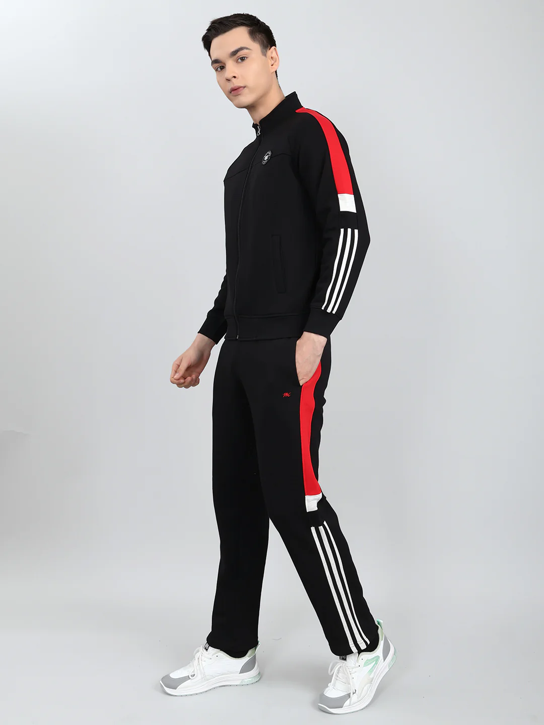 Men Black Solid Mandarin Collar Full Sleeve Winter Tracksuit - Image 2