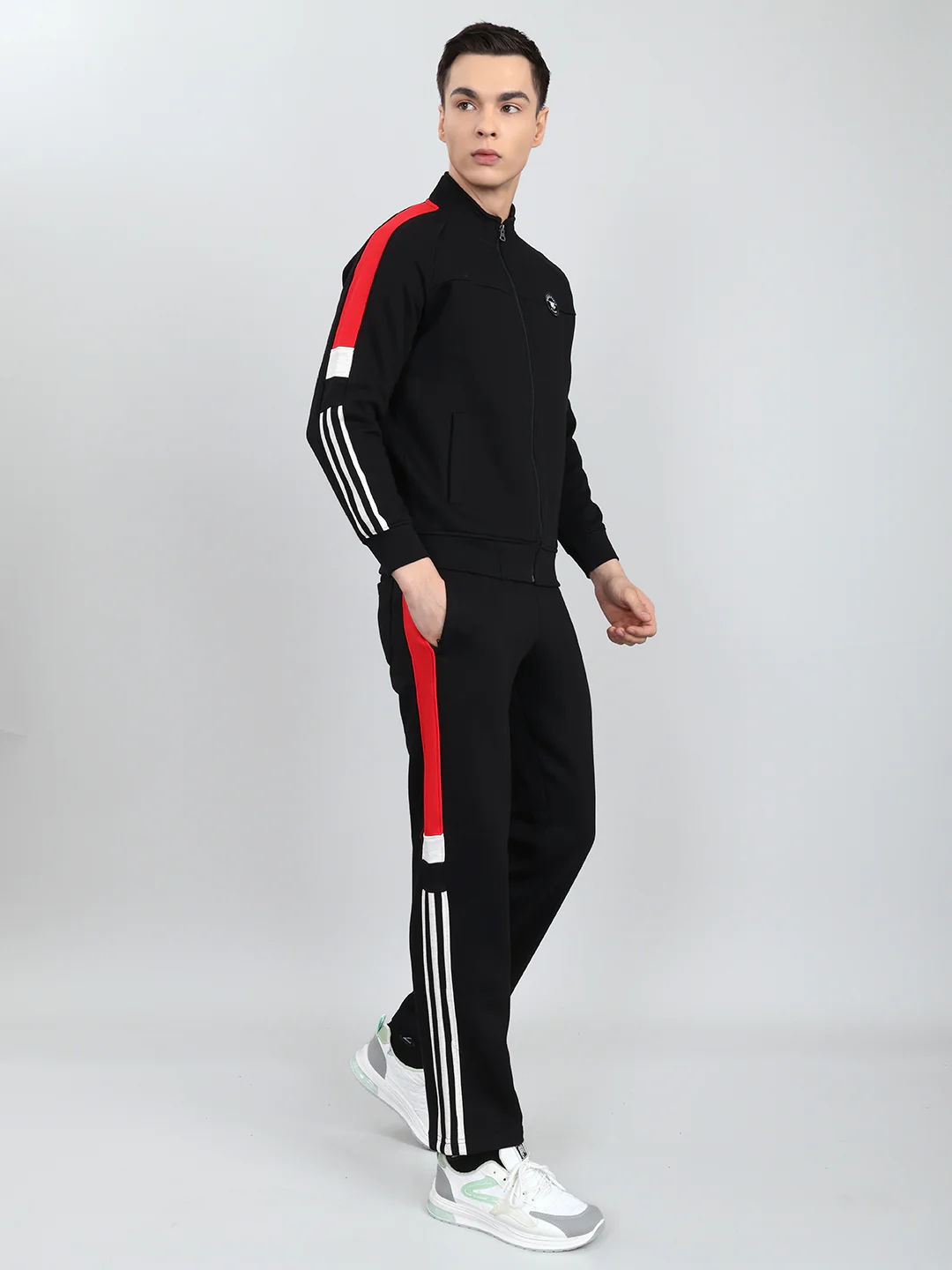 Men Black Solid Mandarin Collar Full Sleeve Winter Tracksuit - Image 3