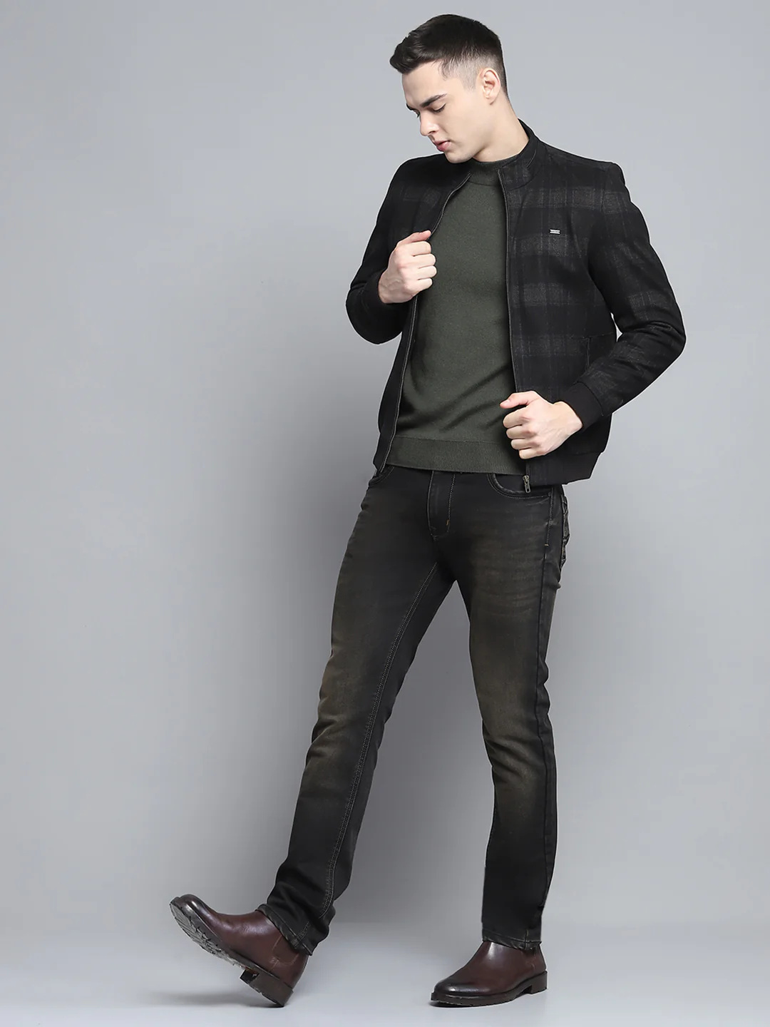 Men Black Solid Mock Neck Full Sleeve Jacket - Image 2