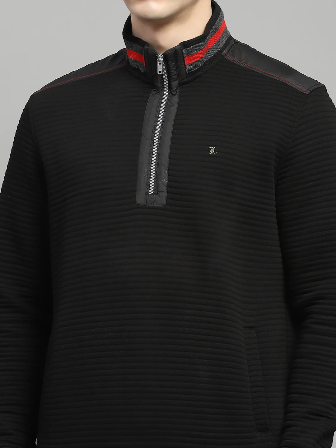 Men Black Solid Mock Neck Full Sleeve Sweatshirt - Image 7