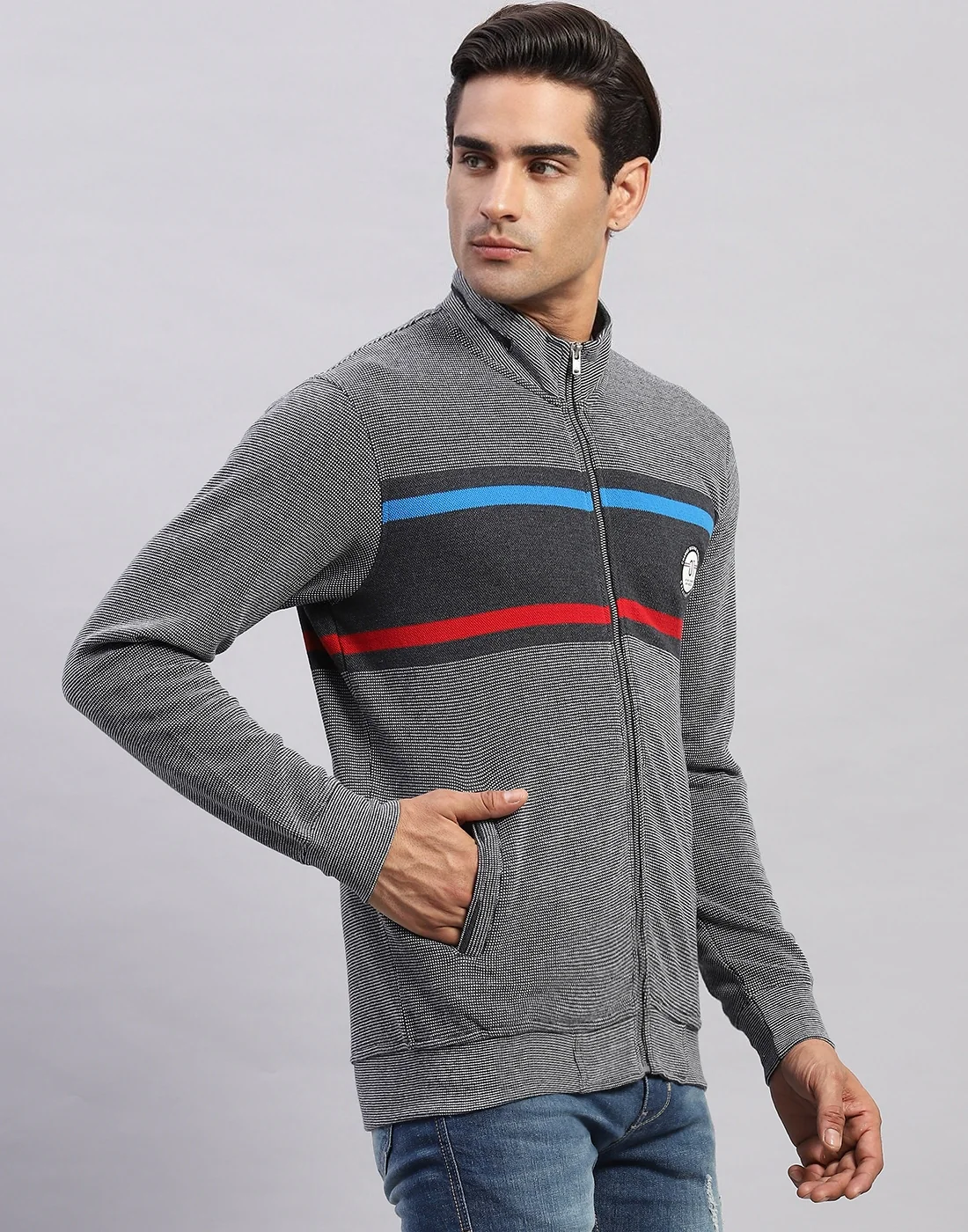 Men Black Solid Mock Neck Full Sleeve Sweatshirt - Image 4