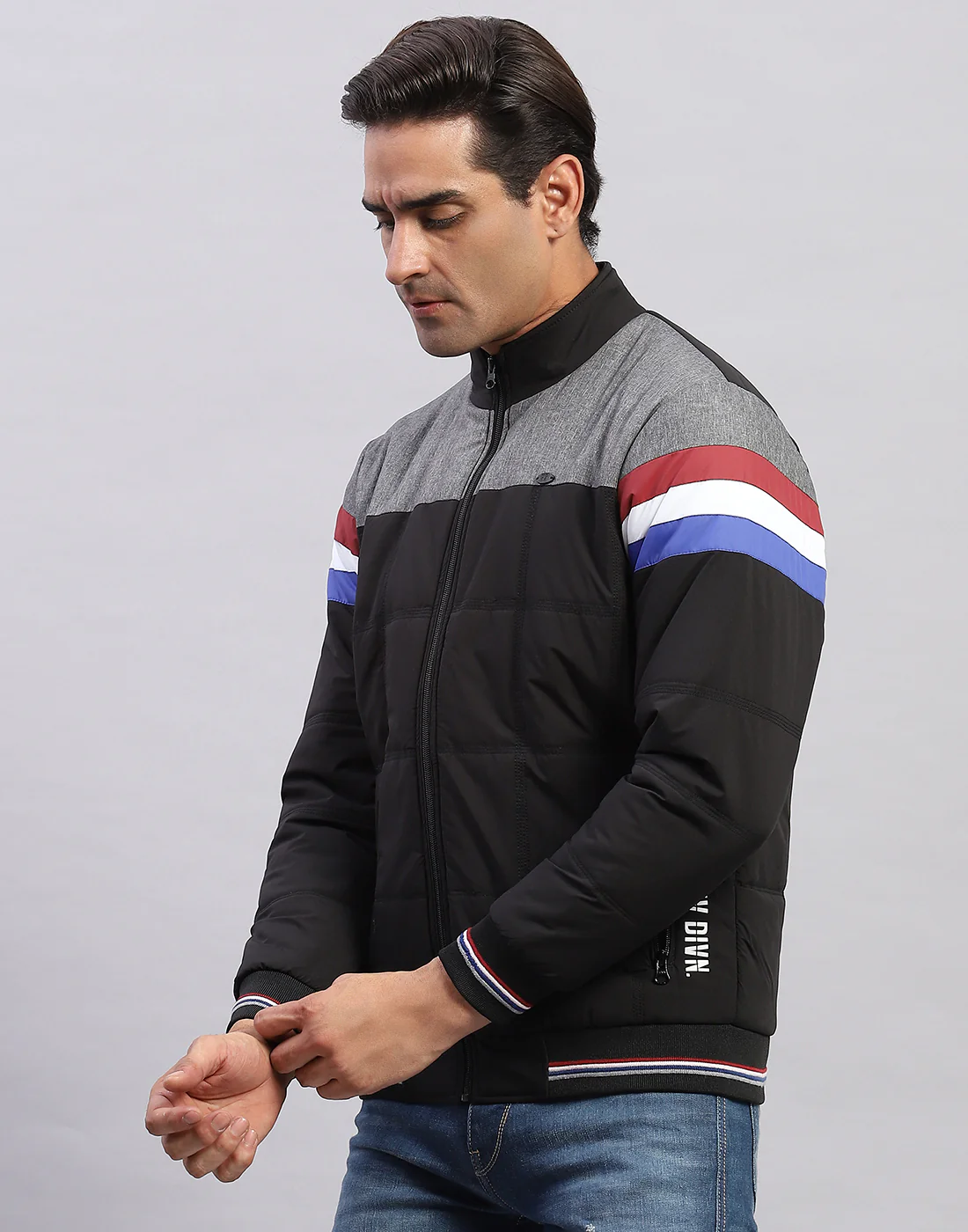 Men Black Solid Mock Neck Full Sleeve Sweatshirt - Image 3