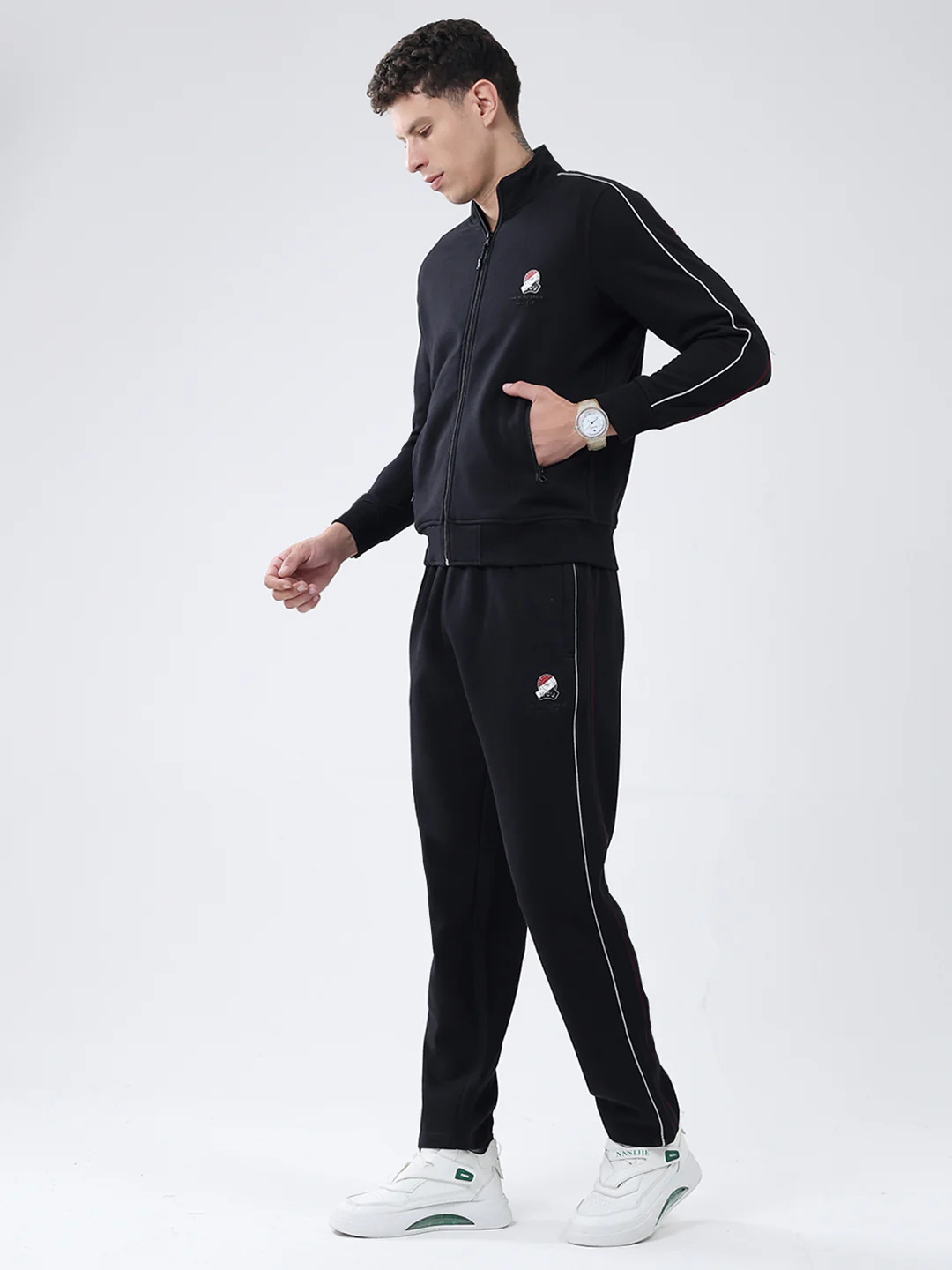 Men Black Solid Mock Neck Full Sleeve Winter Tracksuit - Image 3
