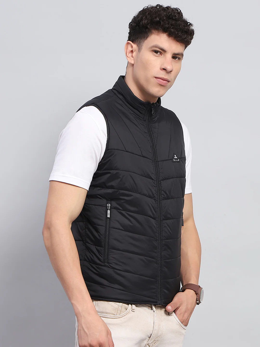 Rock.it Men Black Solid Mock Neck Sleeveless Jacket - Image 4