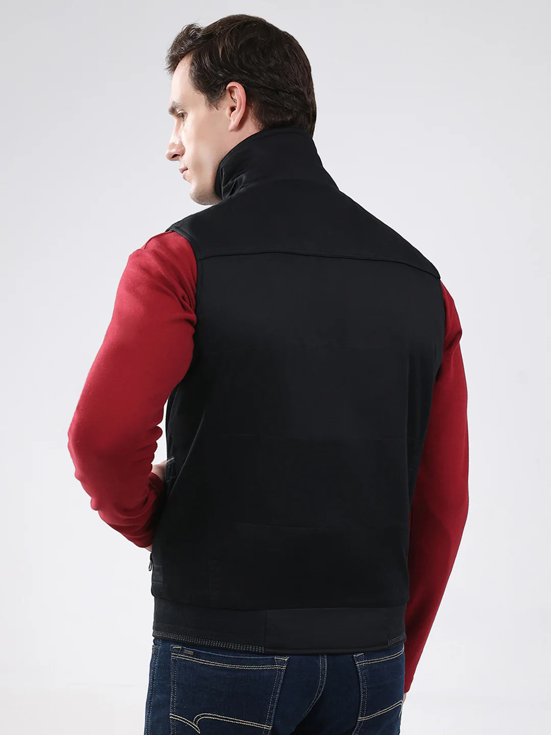 Men Black Solid Mock Neck Sleeveless Jacket - Image 5