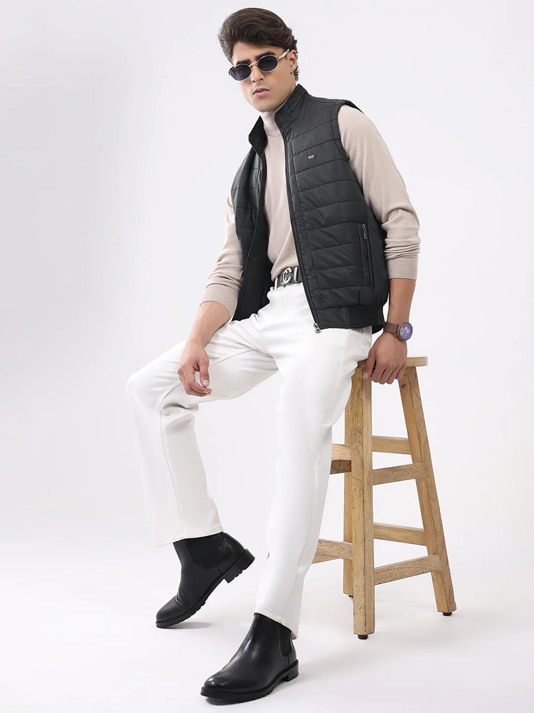 Men Black Solid Mock Neck Sleeveless Jacket - Image 2