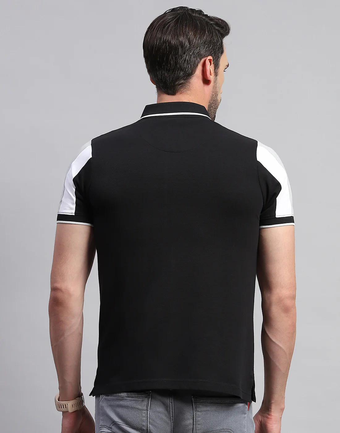 Men Black Solid Polo Collar Half Sleeve T-Shirt - Image 5