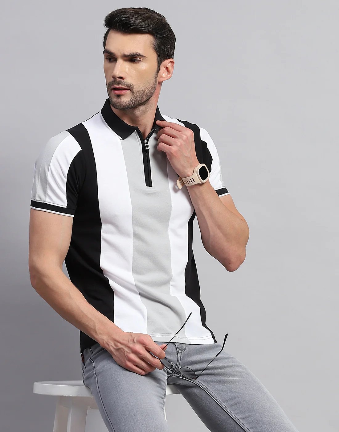 Men Black Solid Polo Collar Half Sleeve T-Shirt - Image 6