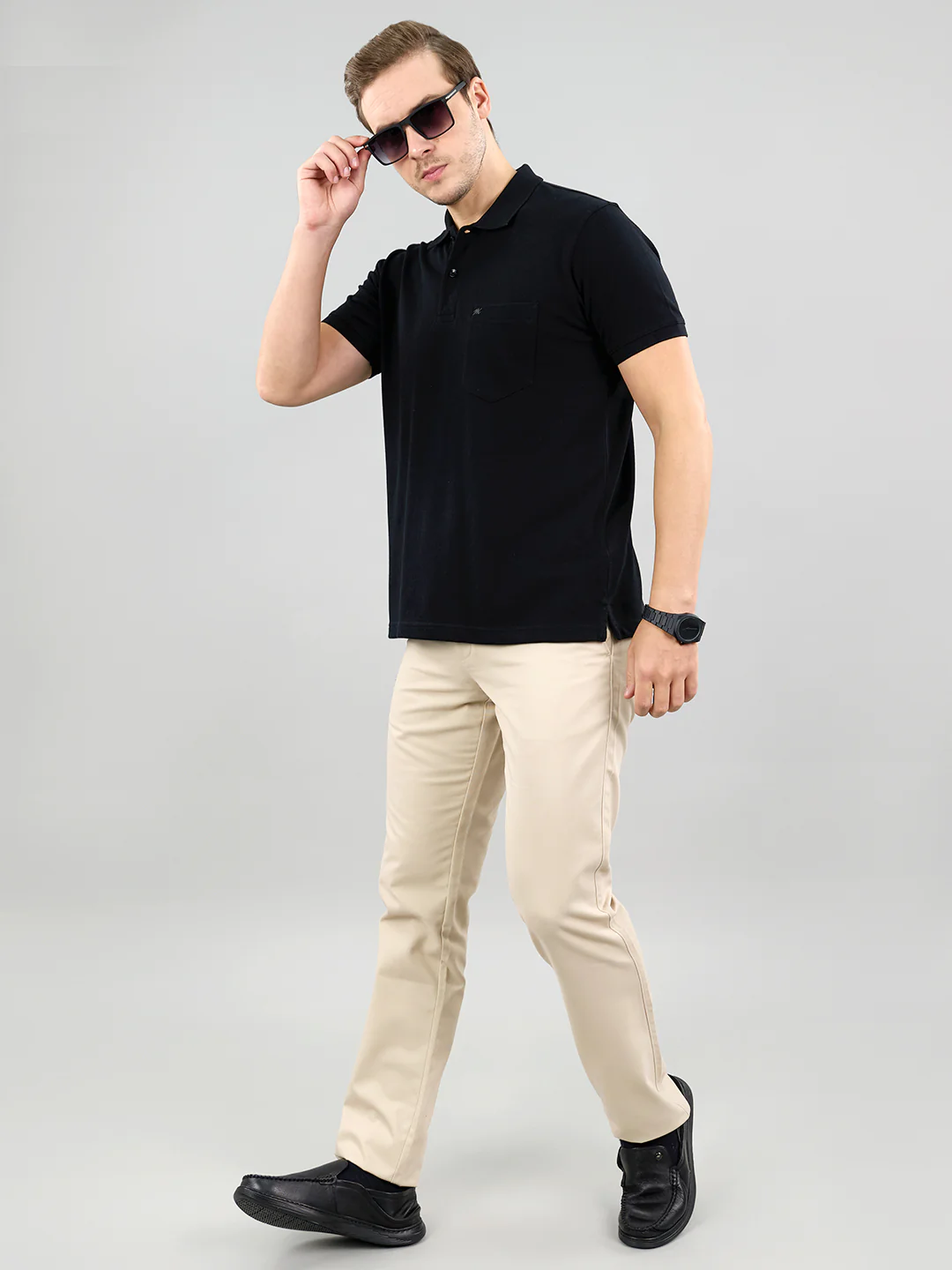 Men Black Solid Polo Collar Half Sleeve T-Shirt - Image 7
