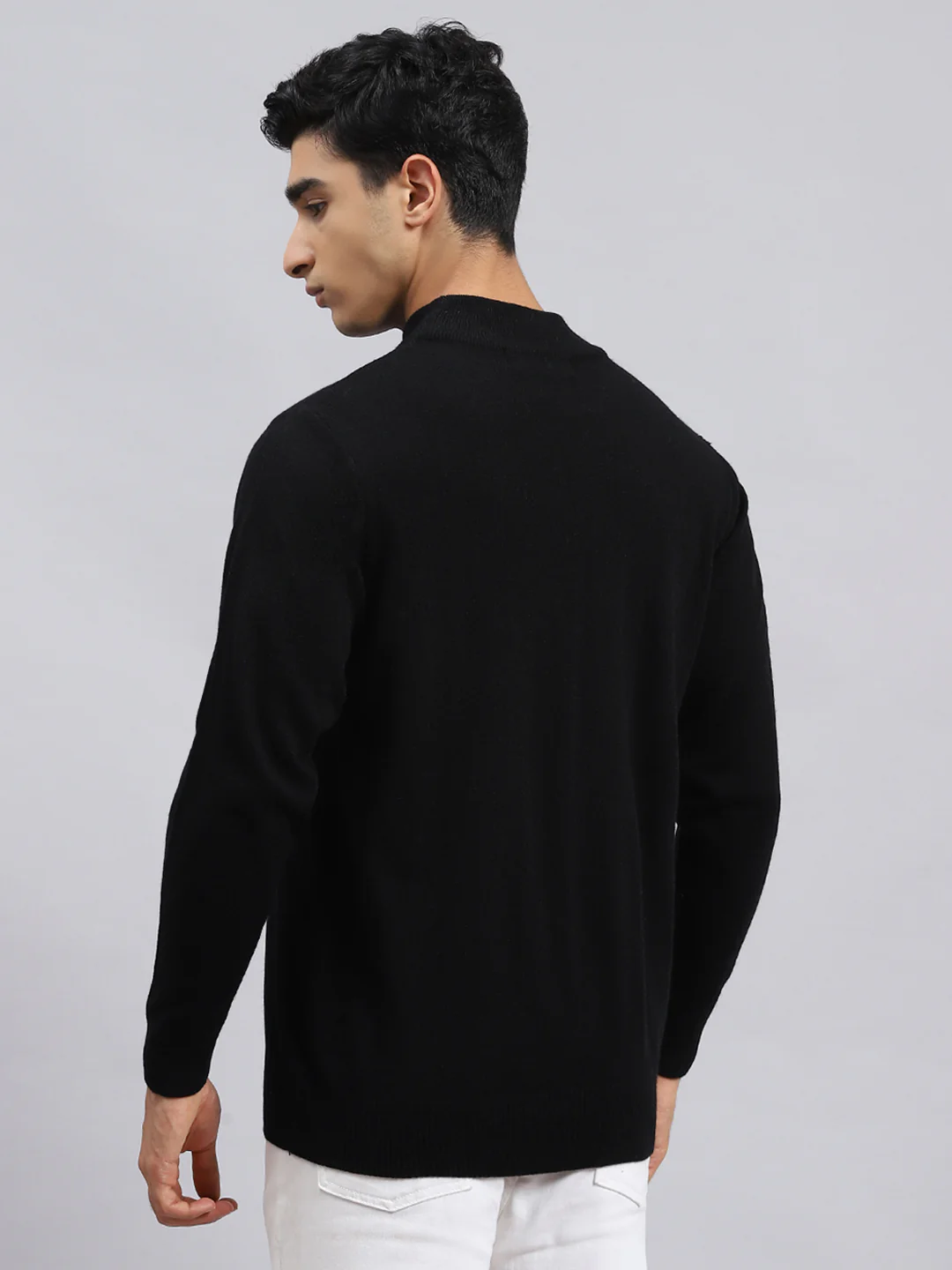 Men Black Solid Pullover - Image 5