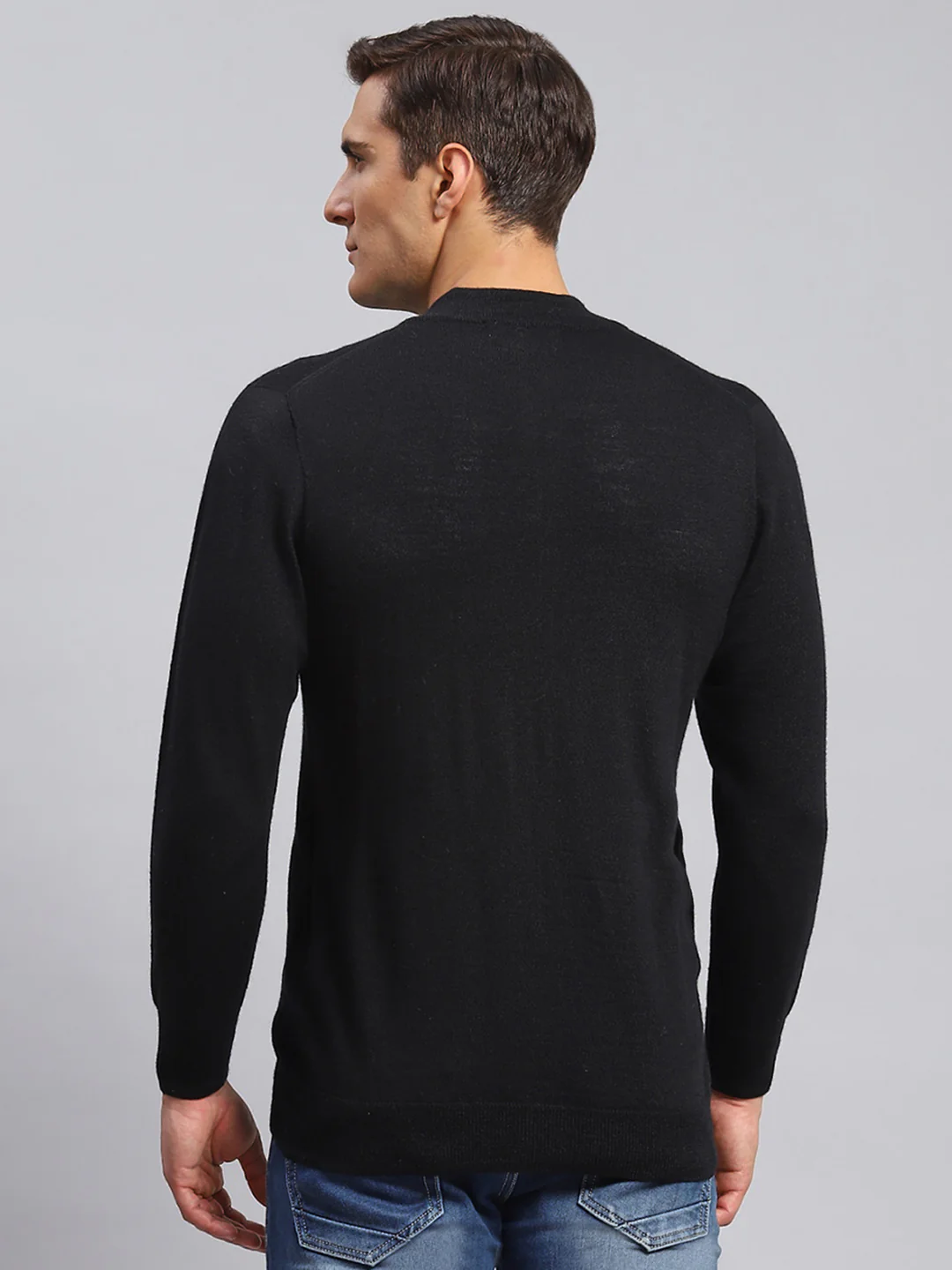 Men Black Solid Pure wool Pullover - Image 5