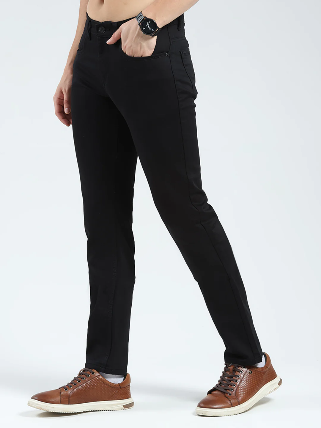 Men Black Solid Narrow Fit Denim - Image 3