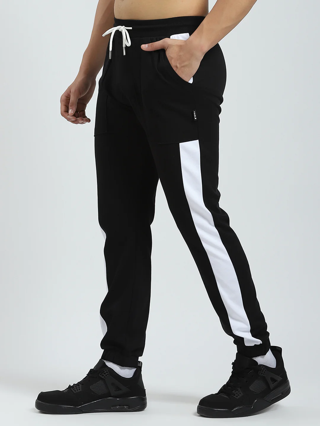 Rock.it Men Black Solid Regular Fit Jogger - Image 3