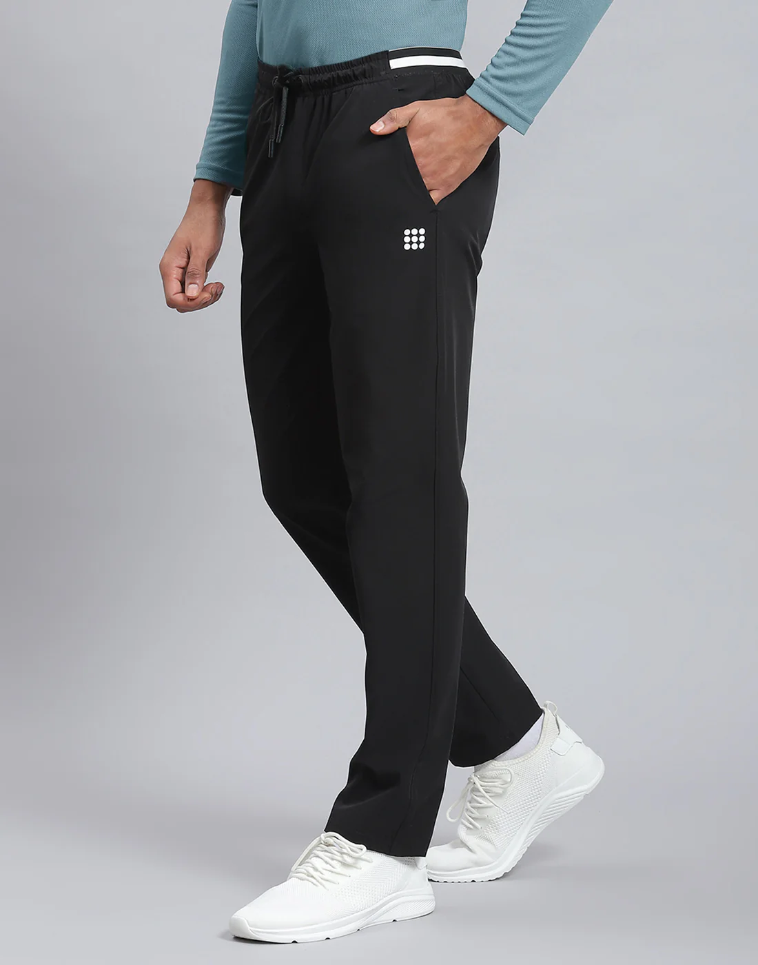 Rock.it Men Black Solid Regular Fit Winter Lower - Image 3