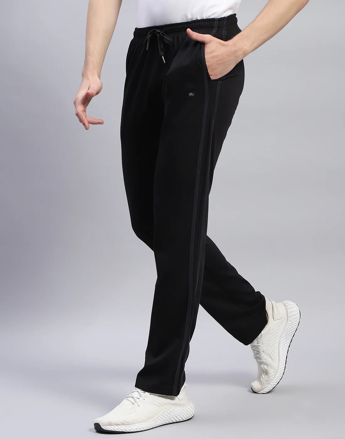 Men Black Solid Regular Fit Lower - Image 3