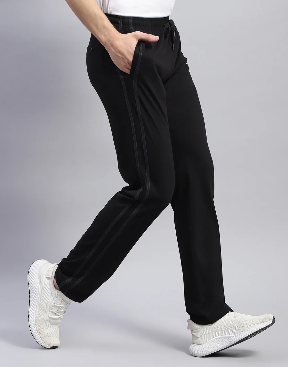 Men Black Solid Regular Fit Lower - Image 4