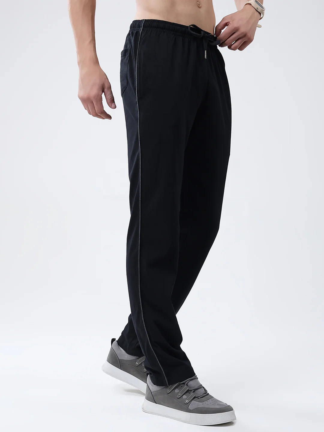 Men Black Solid Regular Fit Lower - Image 4