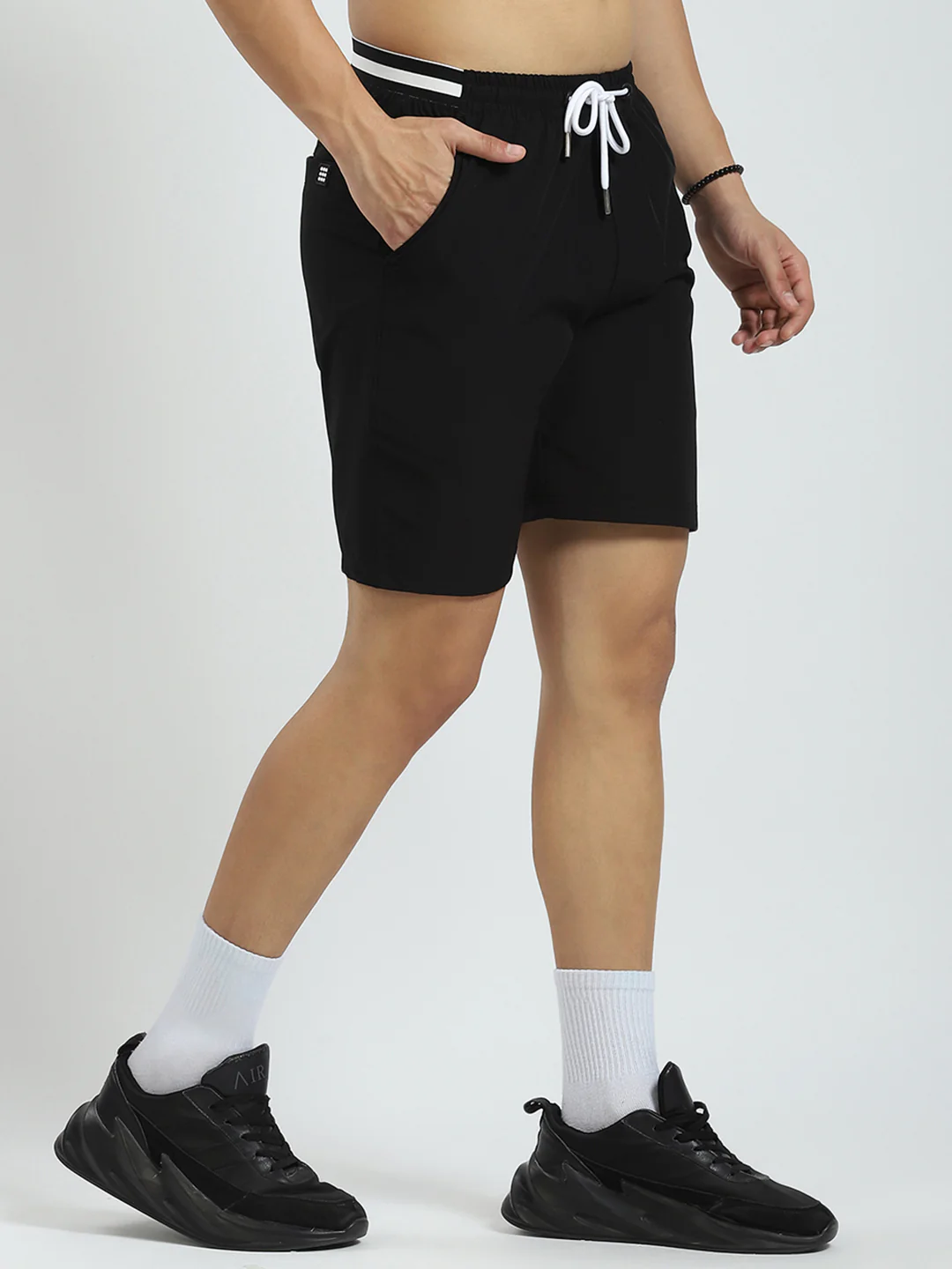 Rock.it Men Black Solid Regular Fit Short - Image 4