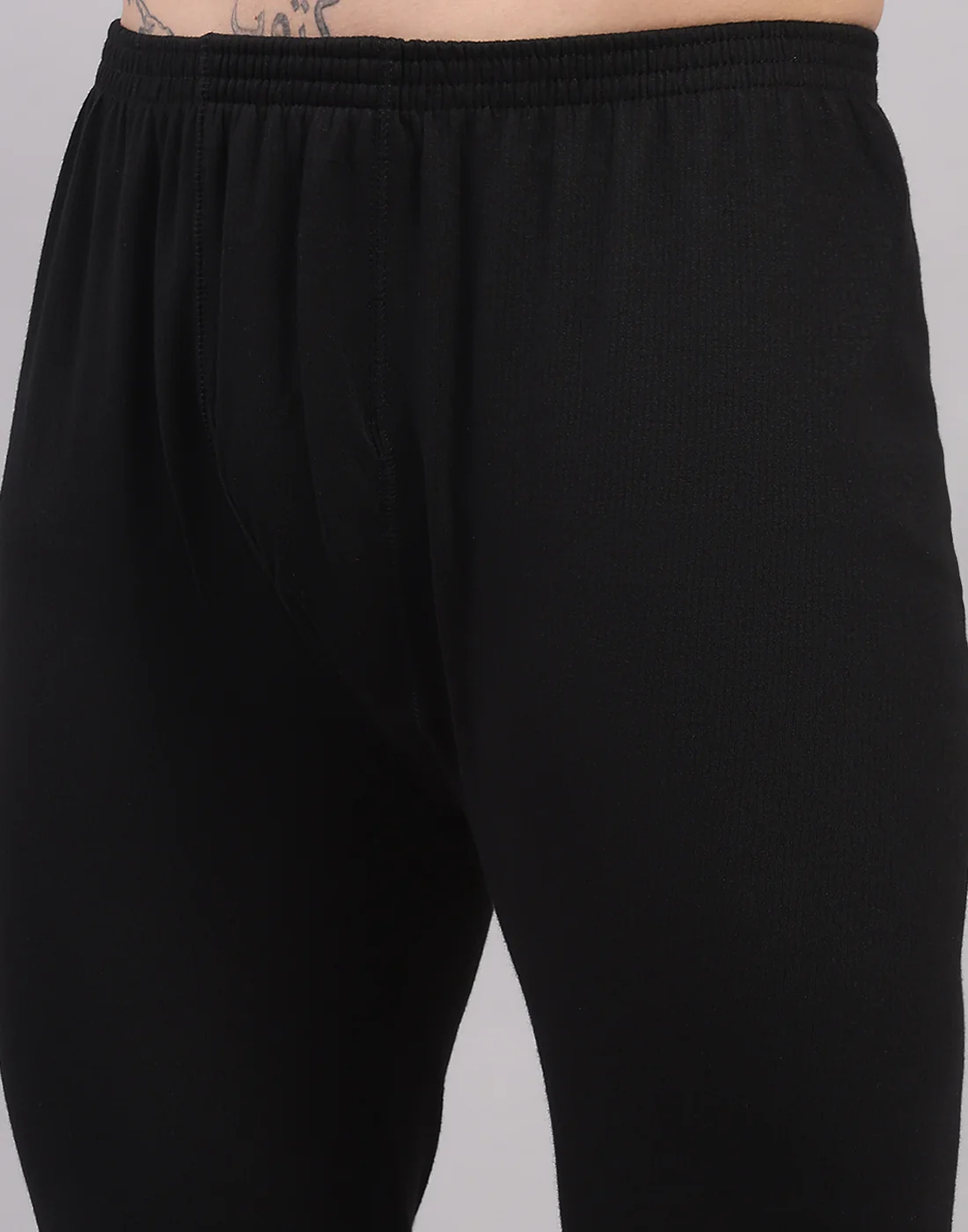 Men Black Solid Regular Fit Thermal Lower - Image 6