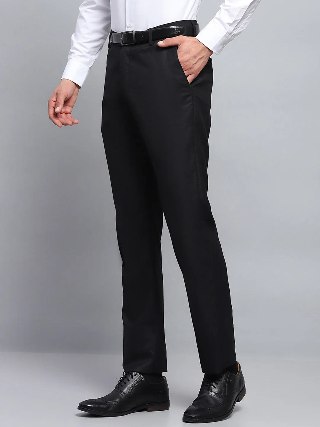 Men Black Solid Regular Fit Trouser - Image 3