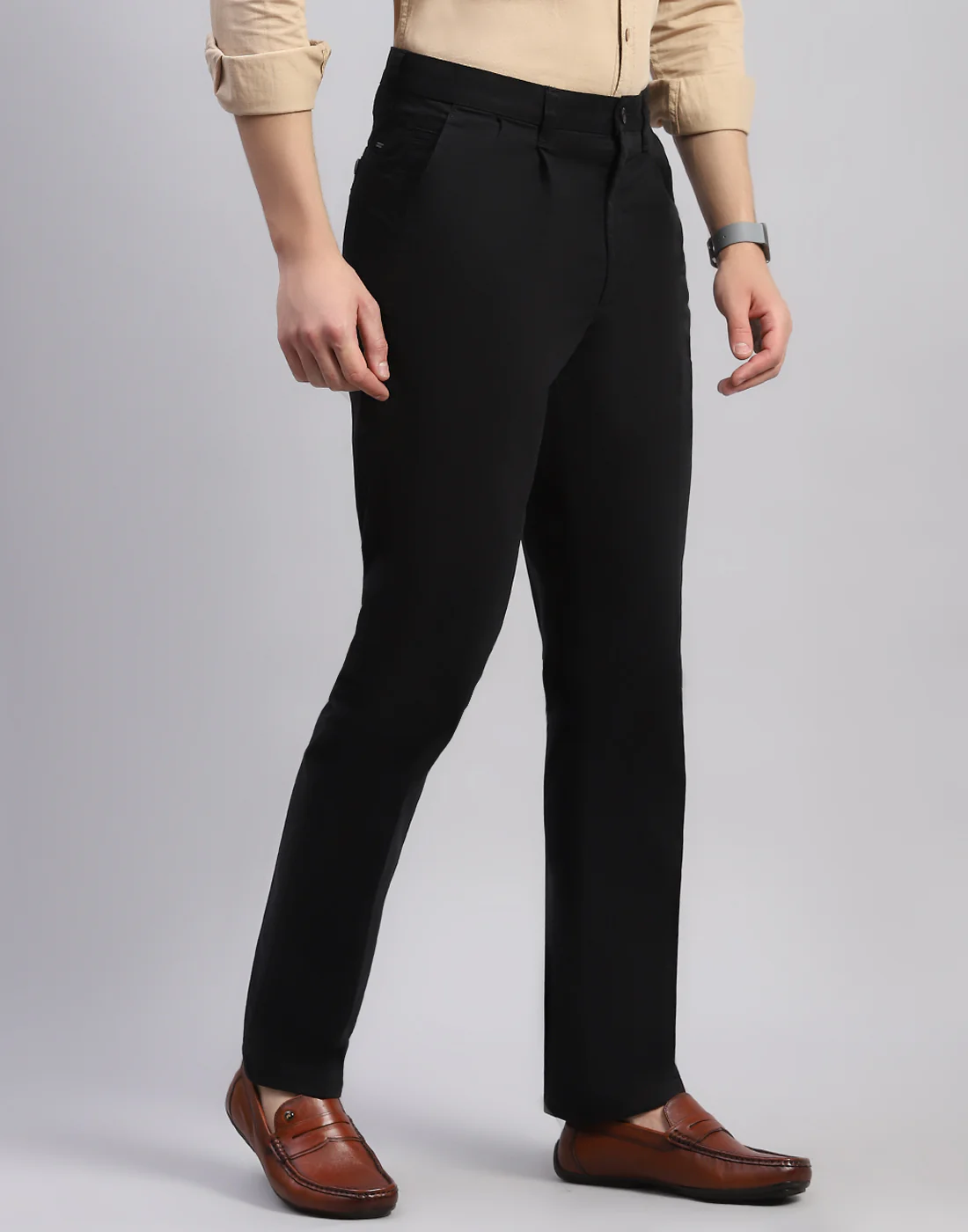Men Black Solid Regular Fit Trouser - Image 4
