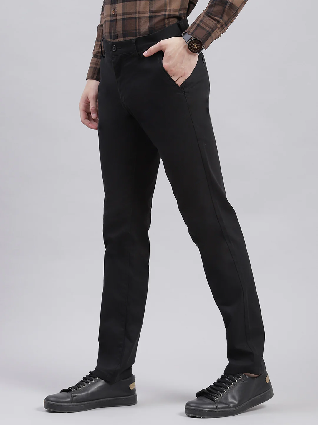 Men Black Solid Regular Fit Trousers - Image 3