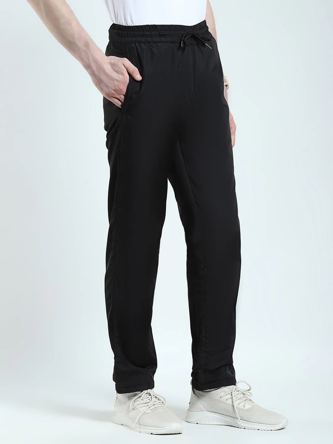 Men Black Solid Regular Fit Winter Lower - Image 4