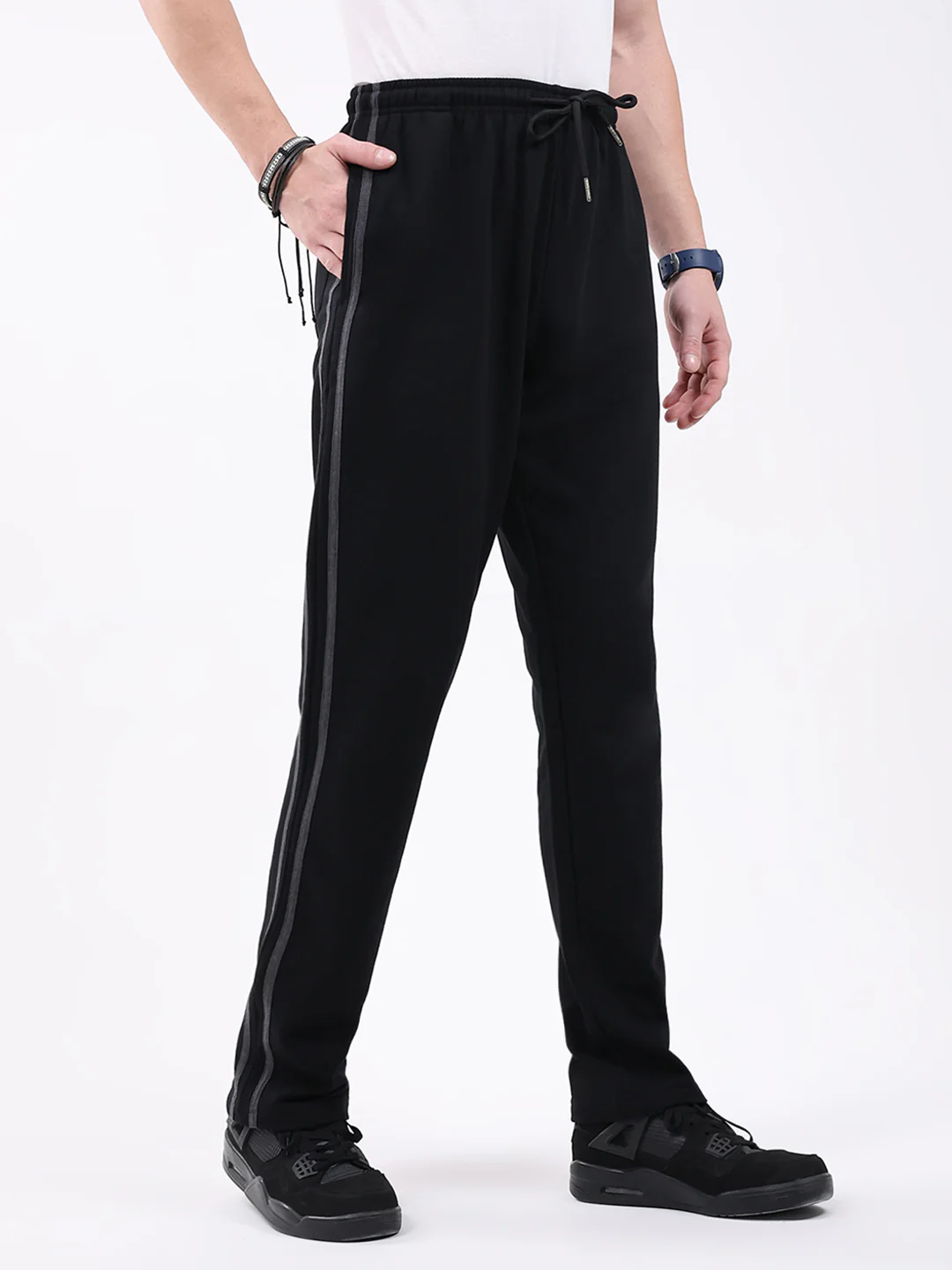 Men Black Solid Regular Fit Winter Lower - Image 4