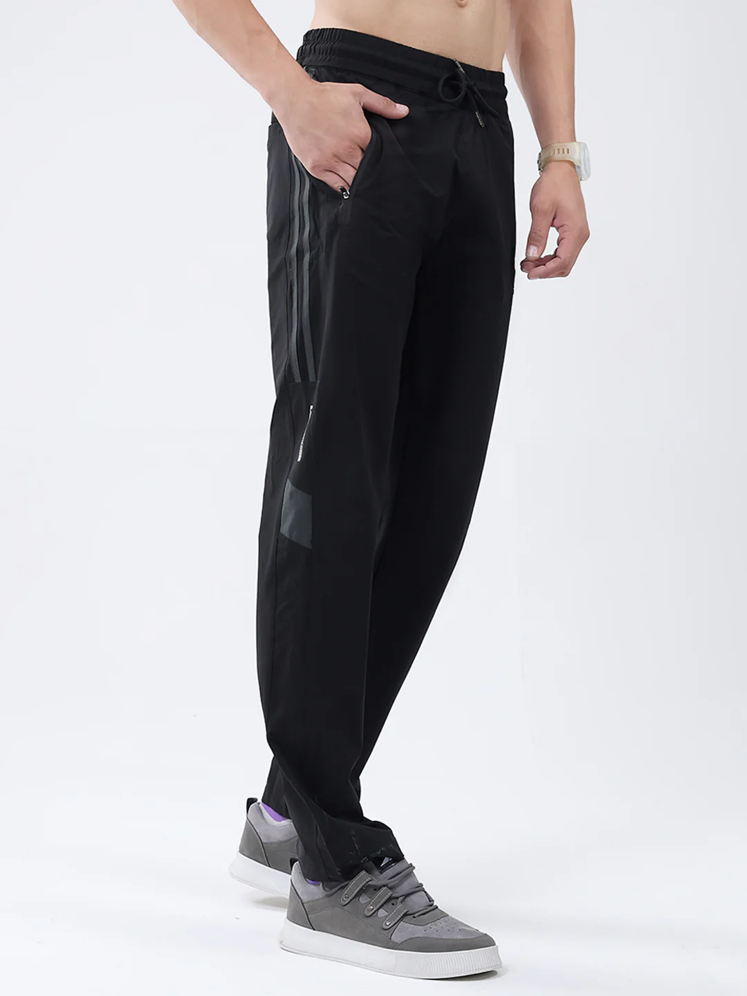 Men Black Solid Regular Fit Winter Lower - Image 4