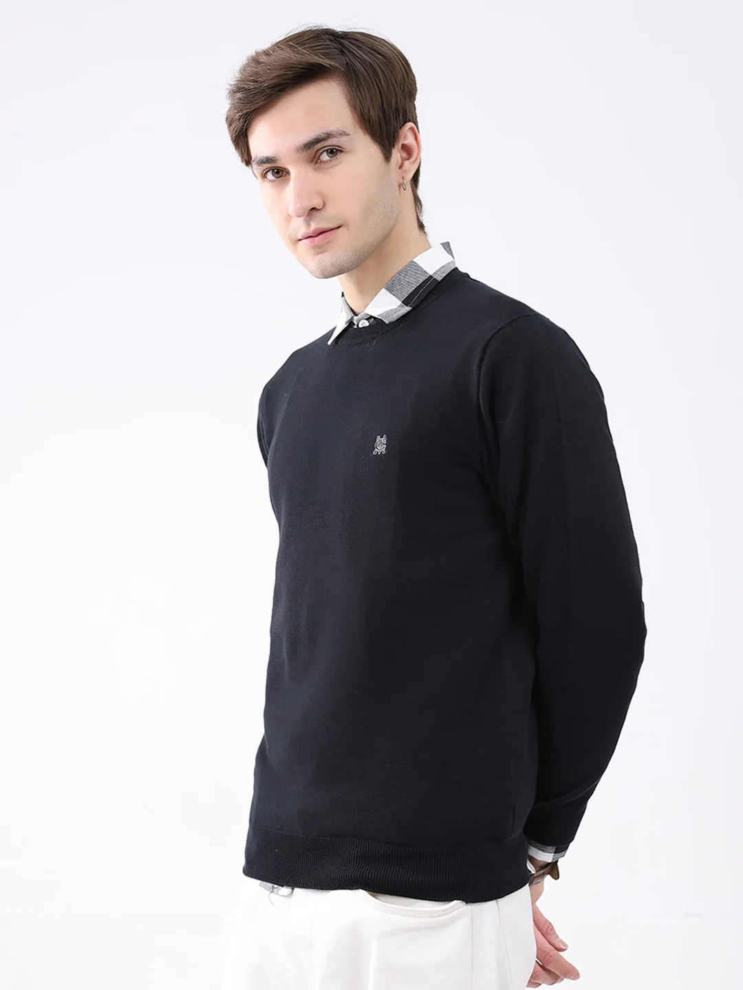 Men Black Solid Round Neck Full Sleeve Pullover - Image 3