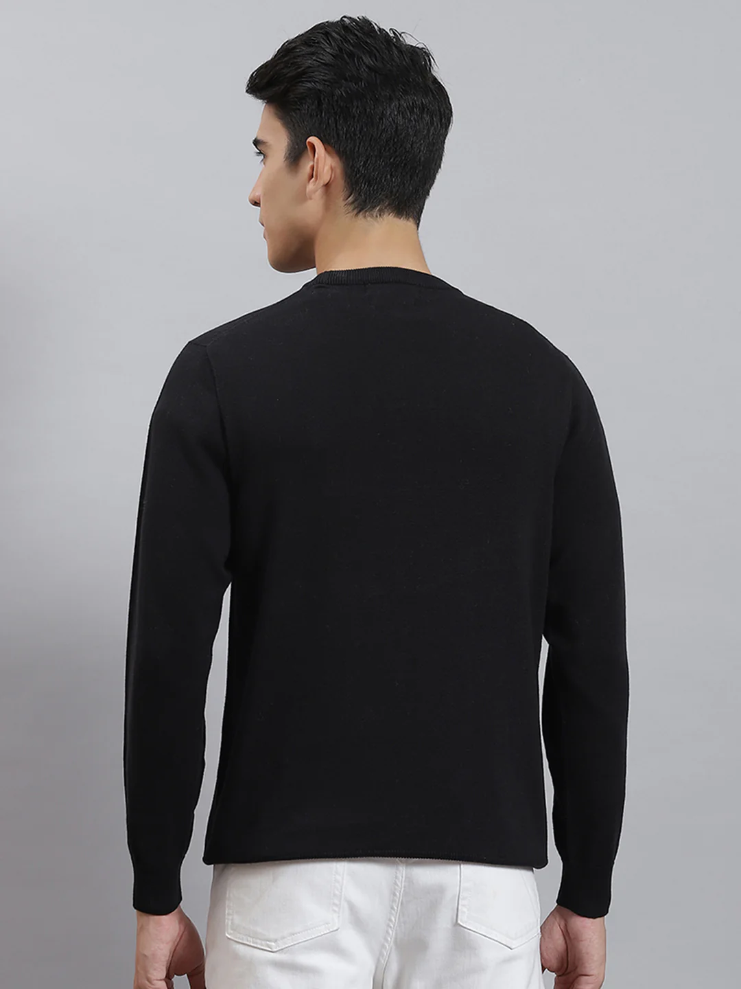 Men Black Solid Round Neck Full Sleeve Sweaters/Pullovers - Image 5