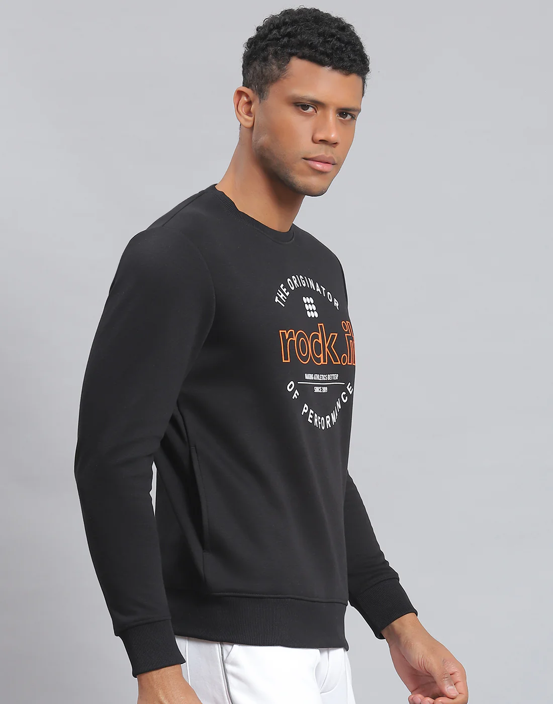 Rock.it Men Black Solid Round Neck Full Sleeve Sweatshirt - Image 5