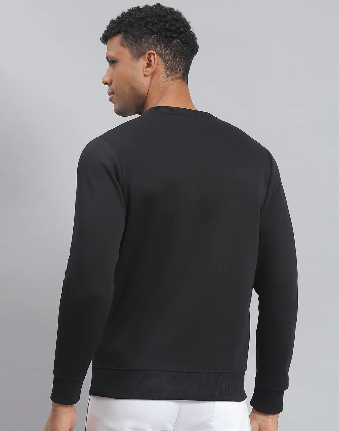 Rock.it Men Black Solid Round Neck Full Sleeve Sweatshirt - Image 6