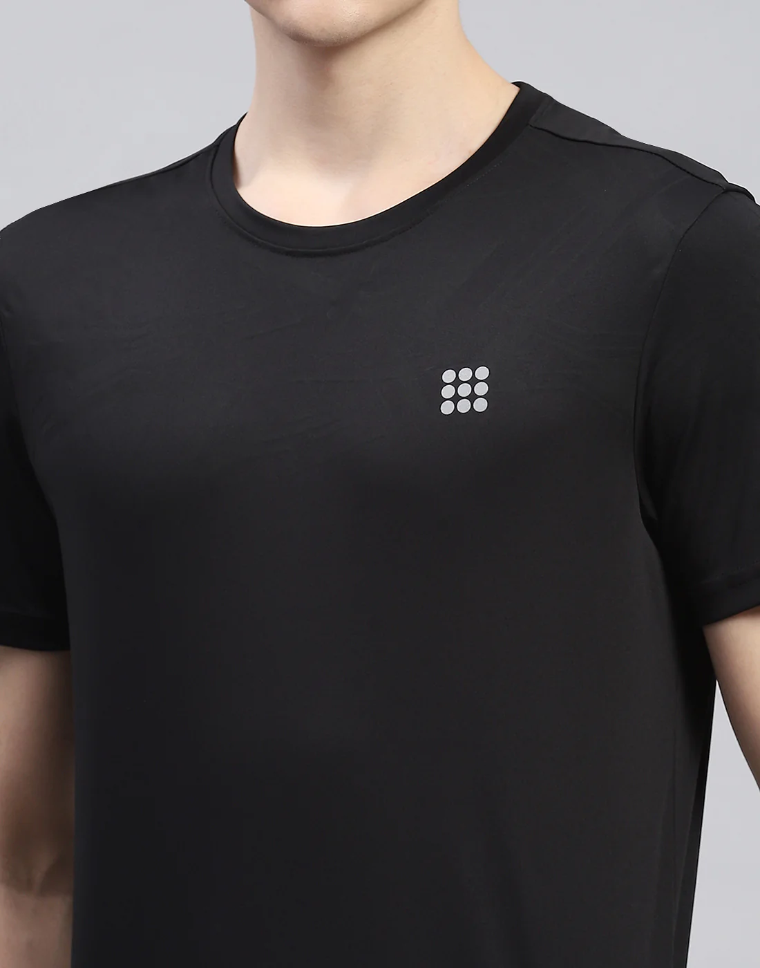 Rock.it Men Black Solid Round Neck Half Sleeve T-Shirt - Image 6