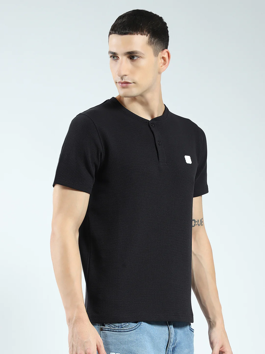 Rock.it Men Black Solid Round Neck Half Sleeve T-Shirt - Image 4