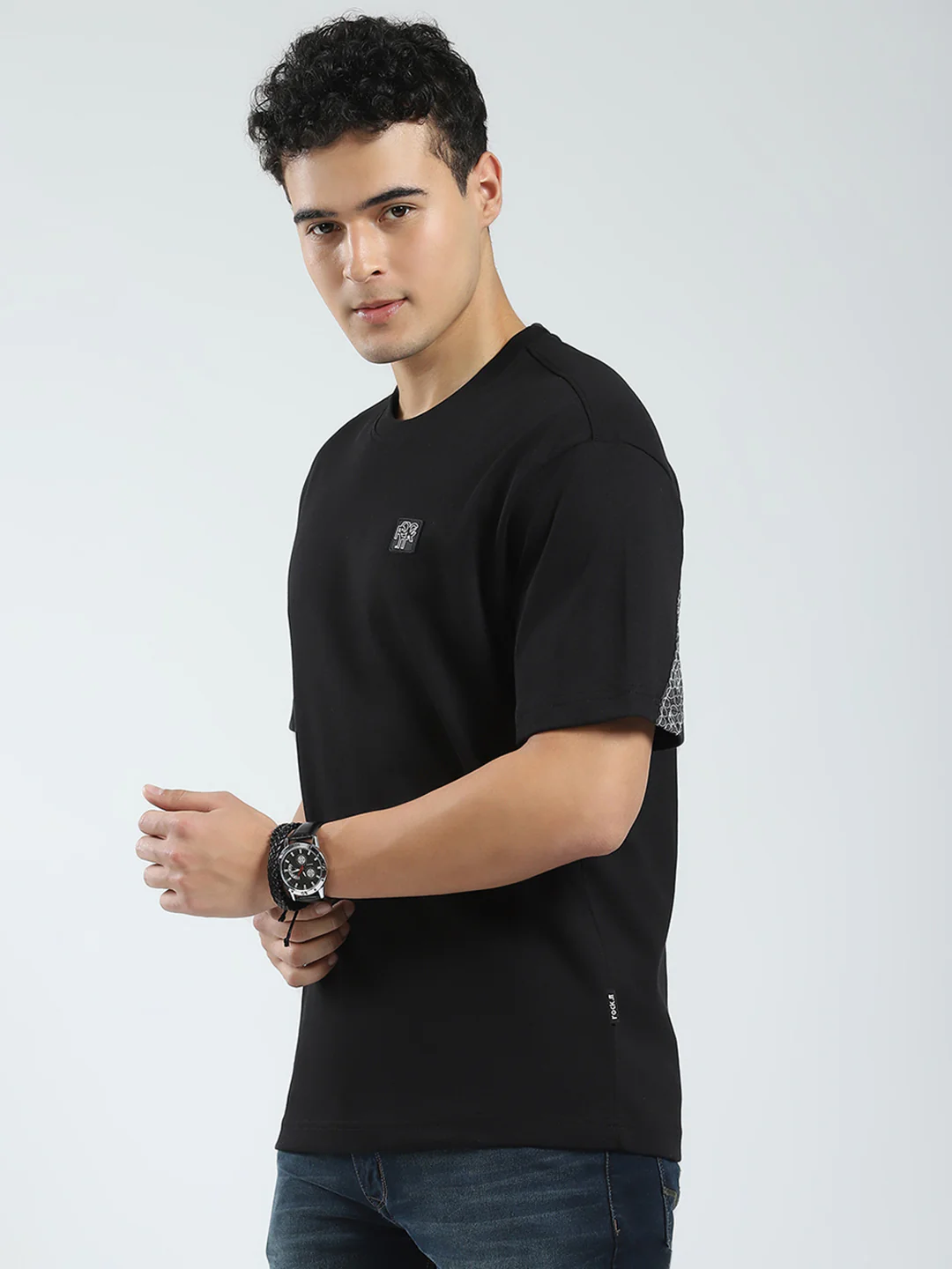 Rock.it Men Black Solid Round Neck Half Sleeve T-Shirt - Image 3