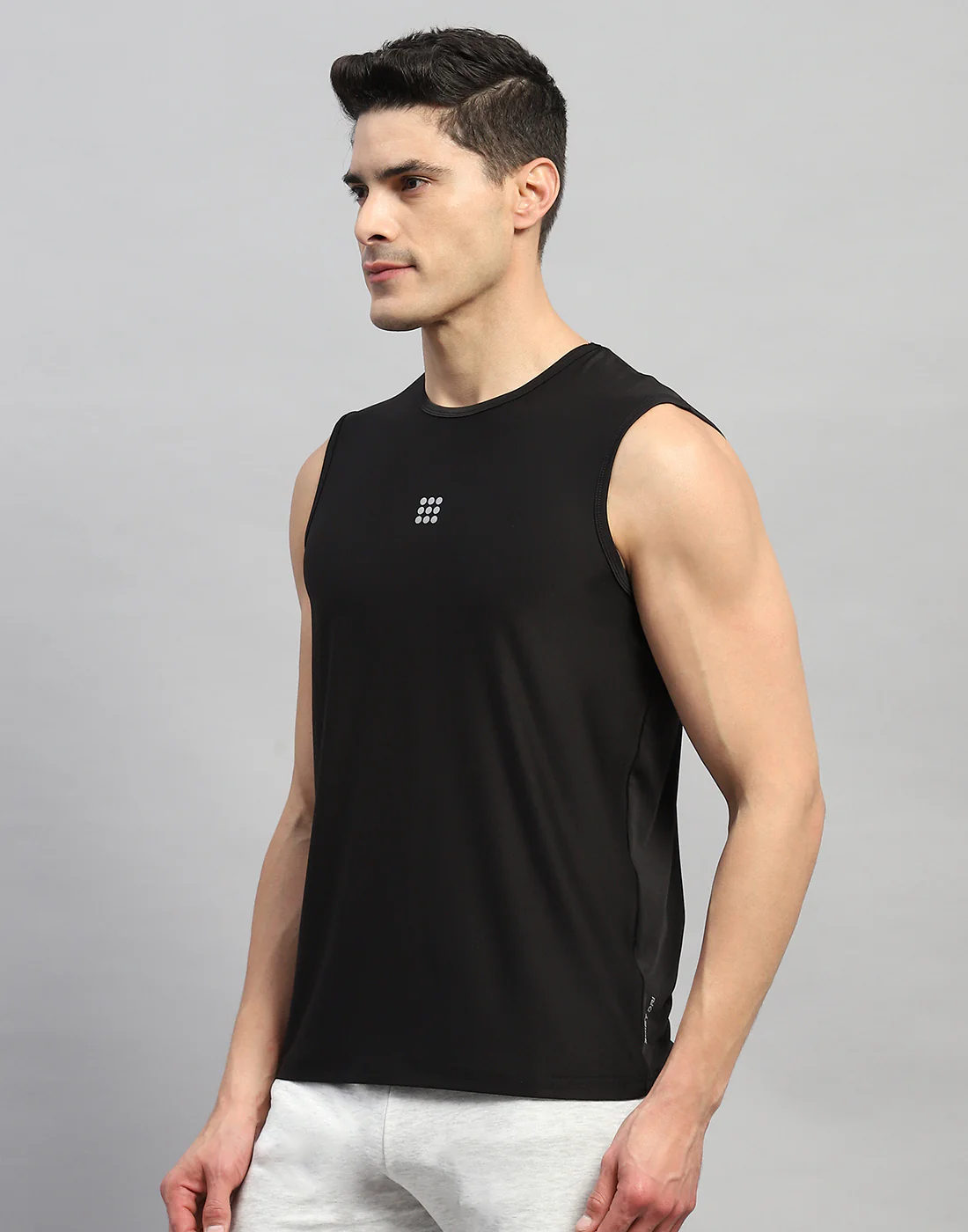 Rock.it Men Black Solid Round Neck Sleeveless T-Shirt - Image 3