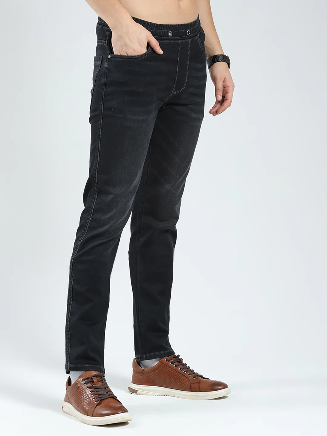 Men Black Solid Slim Fit Denim - Image 4