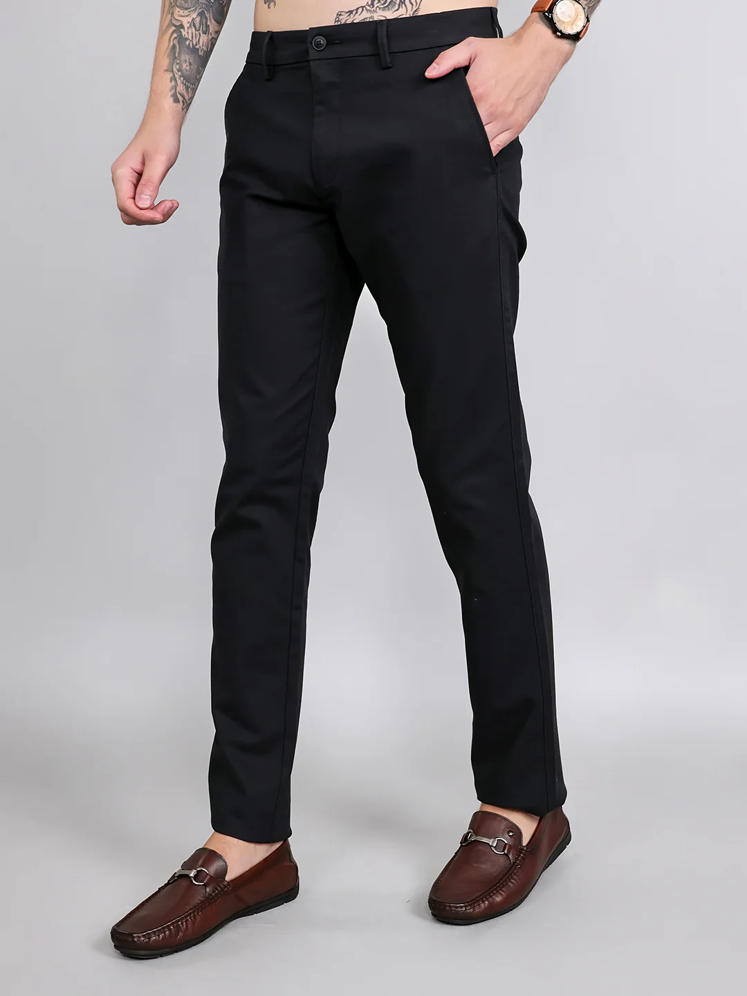 Men Black Solid Slim Fit Trouser - Image 2