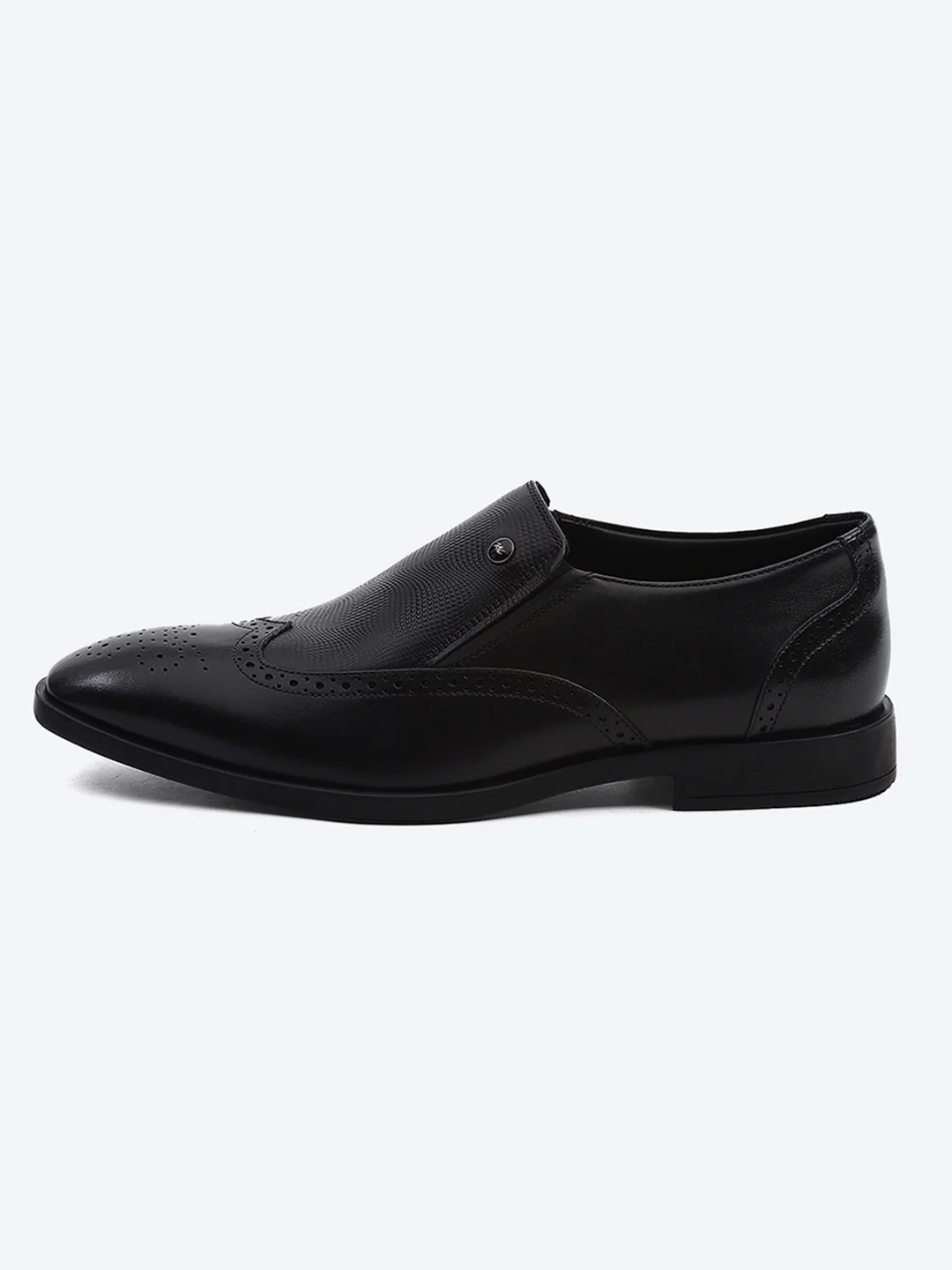 Men Black Solid Slip on Genuine Leather Formal Shoes - Image 3