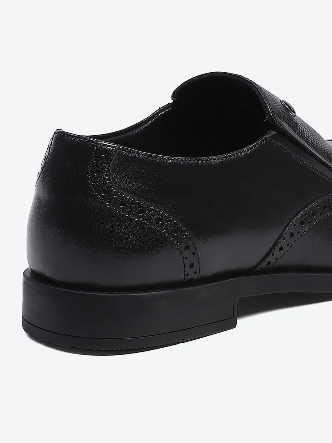 Men Black Solid Slip on Genuine Leather Formal Shoes - Image 8