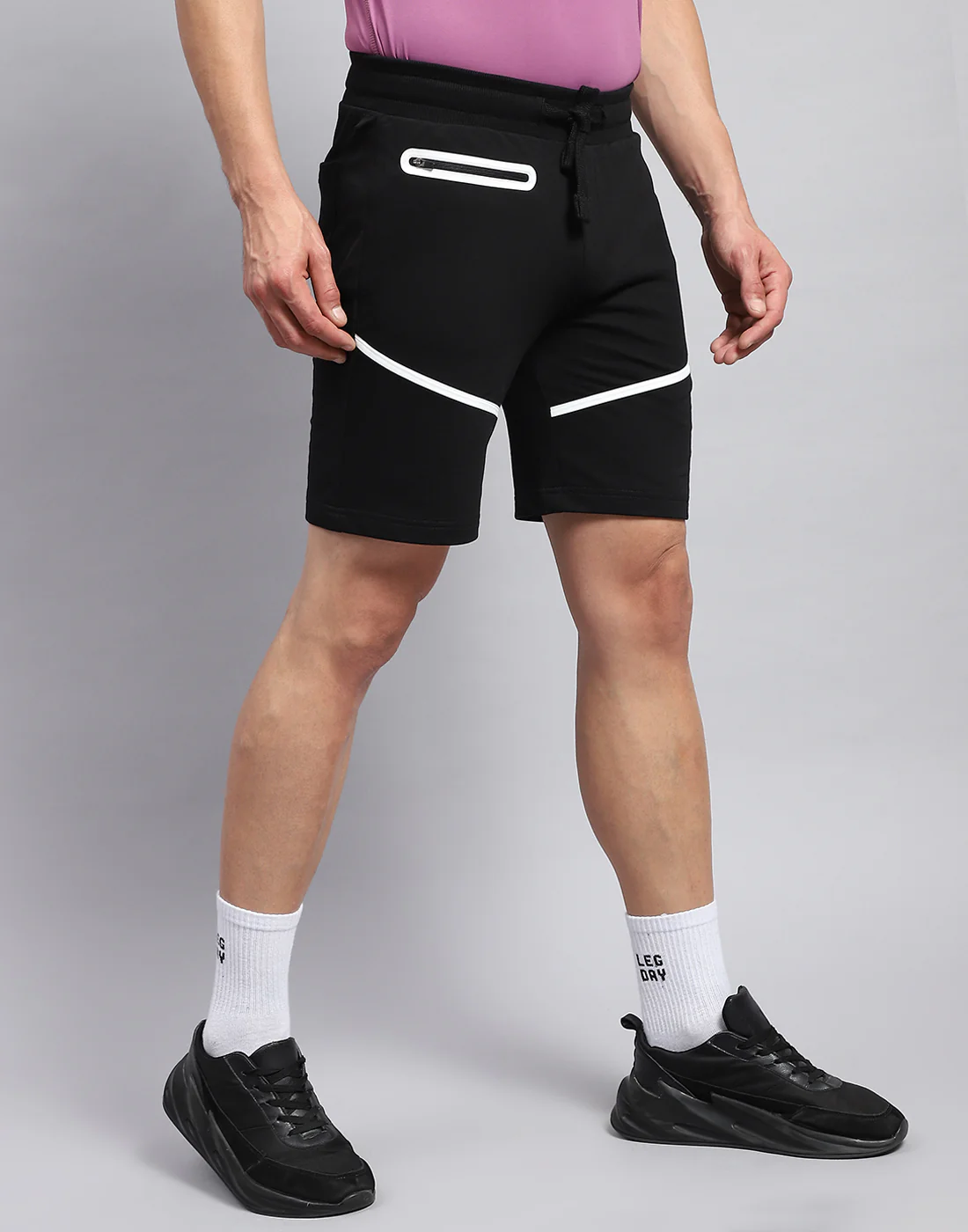 Rock.it Men Black Solid Smart Fit Short - Image 6