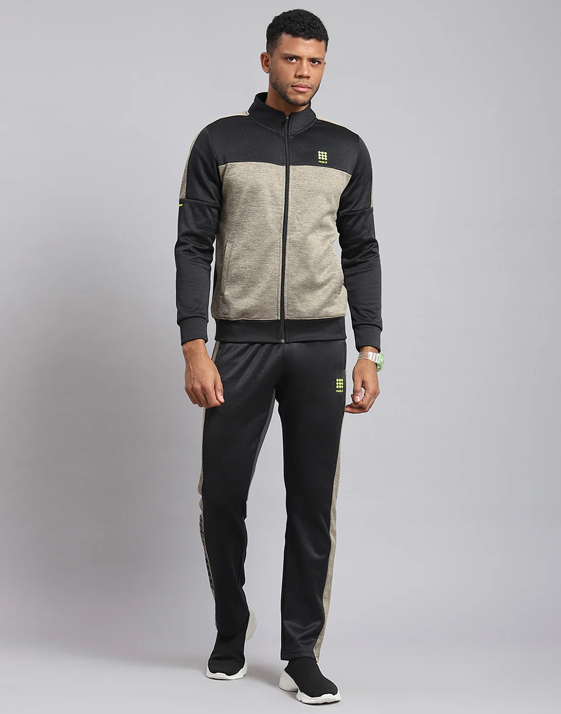 Rock.it Men Black Solid Stand Collar Full Sleeve Tracksuit - Image 2