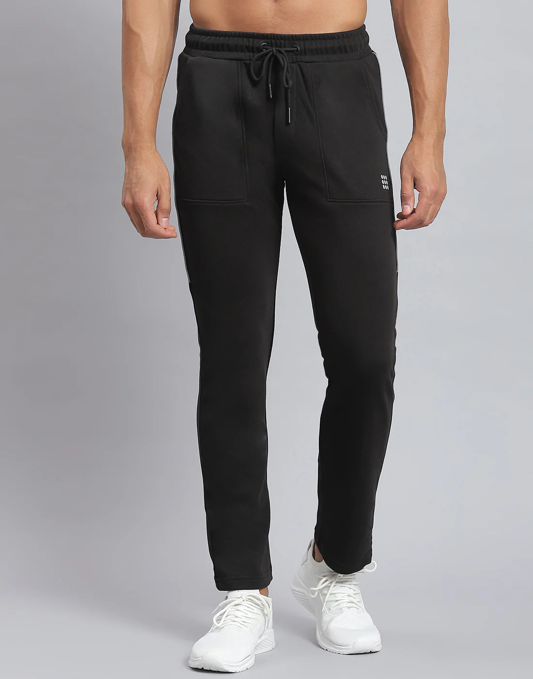 Rock.it Men Black Solid Stand Collar Full Sleeve Tracksuit - Image 7