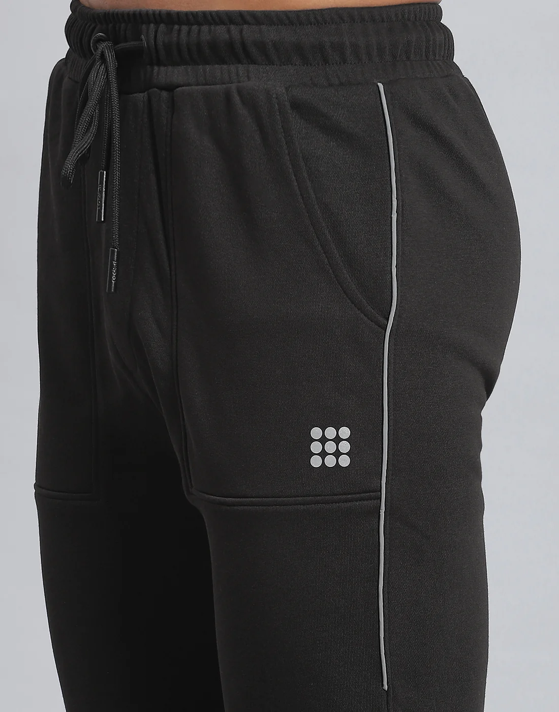 Rock.it Men Black Solid Stand Collar Full Sleeve Tracksuit - Image 8