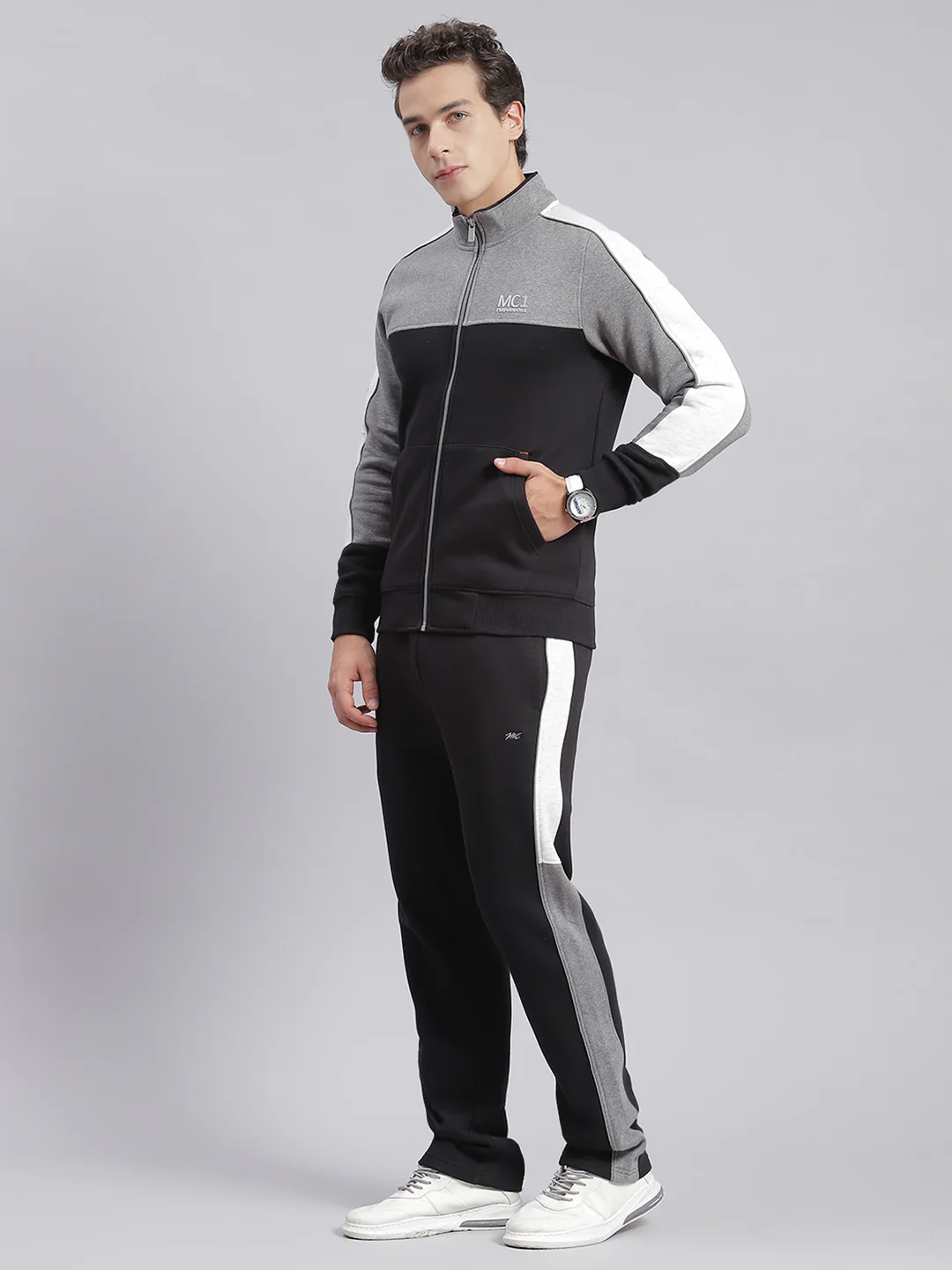 Men Black Solid Stand Collar Full Sleeve Tracksuits - Image 3
