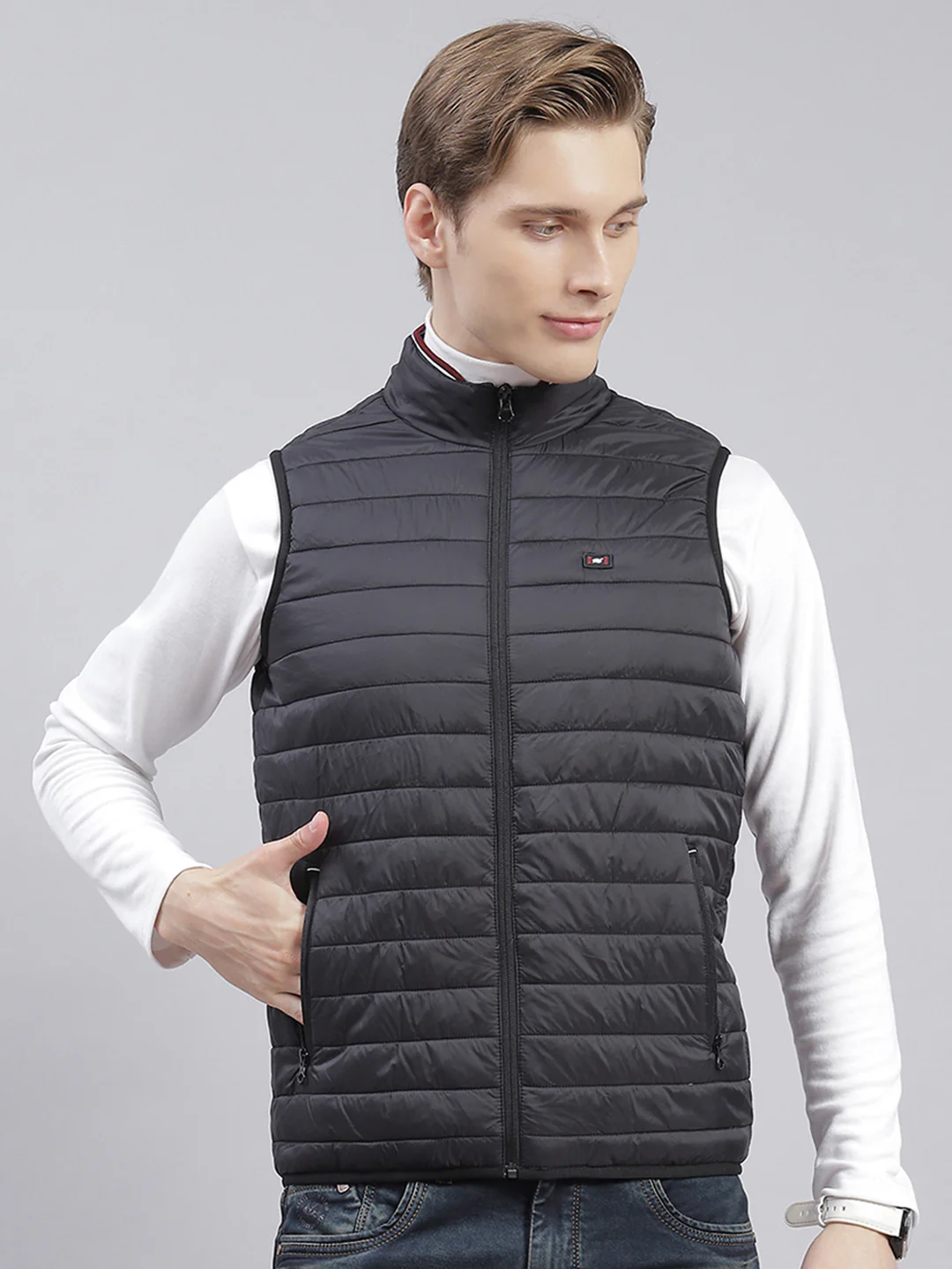 Men Black Solid Stand Collar Sleeveless Jackets - Image 2