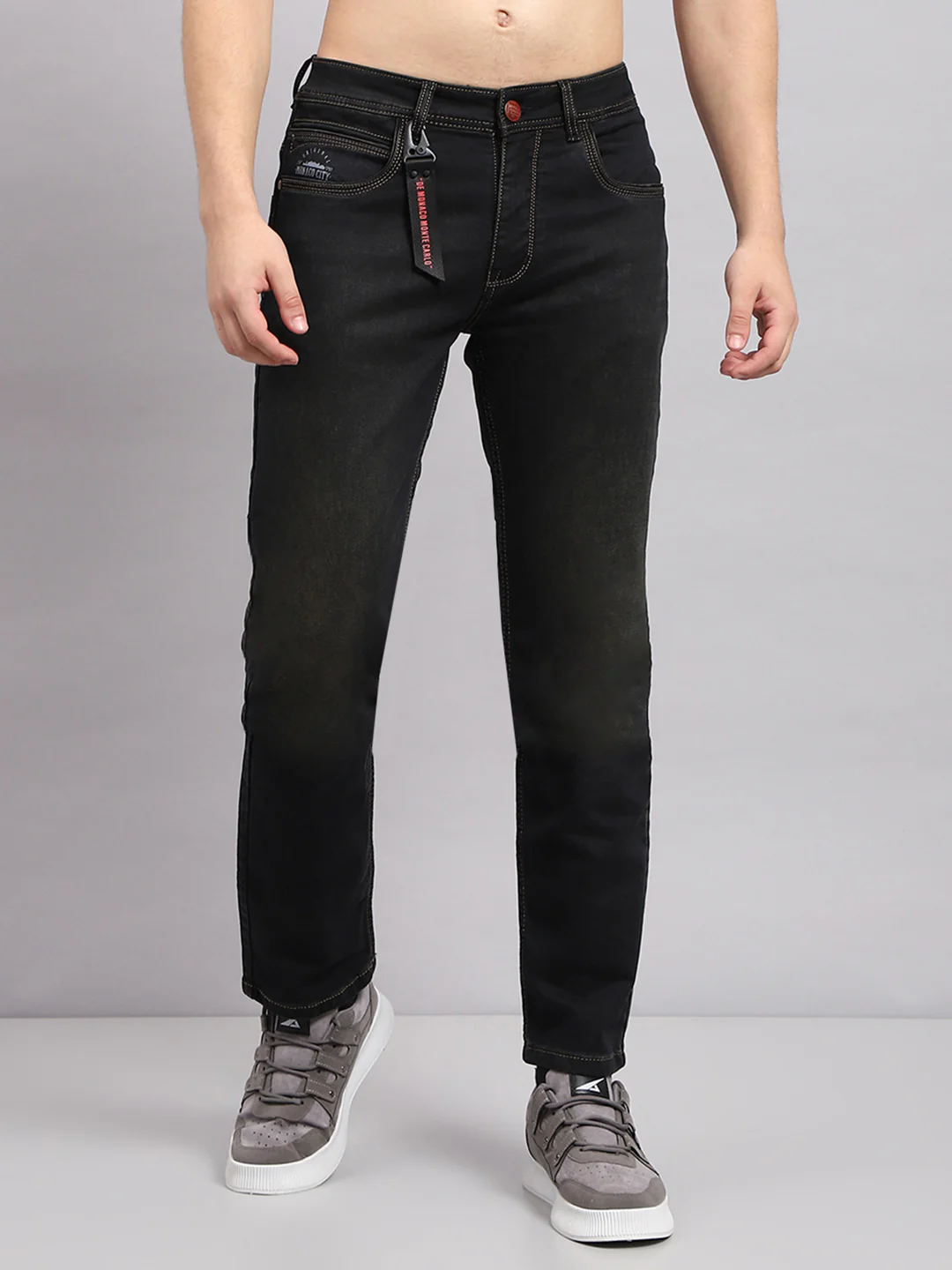 Men Black Solid Straight Fit Denim - Image 2